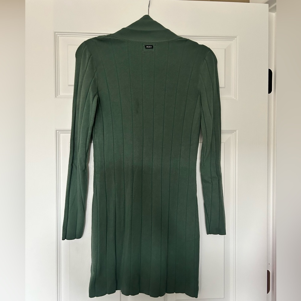 RVCA | Dress - Picture 2 of 4
